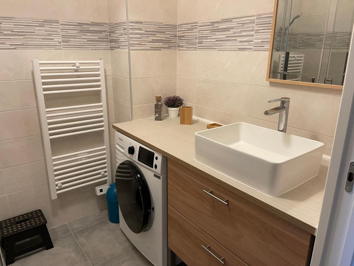 Appartements Modernes Vue Mer A Cap Esterel Saint-Raphael  Ngoại thất bức ảnh