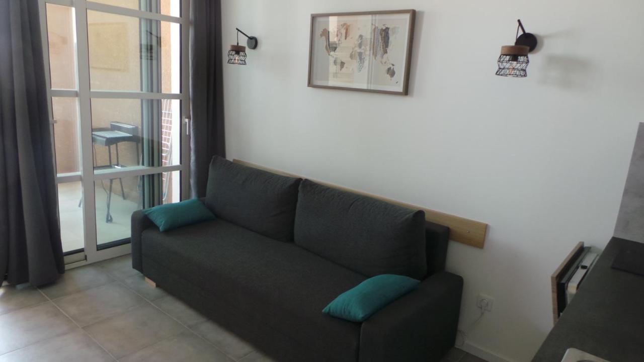 Appartements Modernes Vue Mer A Cap Esterel Saint-Raphael  Ngoại thất bức ảnh