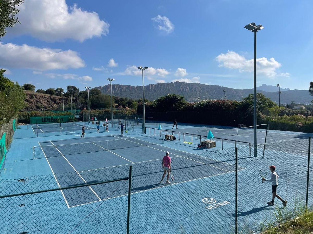 Appartements Modernes Vue Mer A Cap Esterel Saint-Raphael  Ngoại thất bức ảnh
