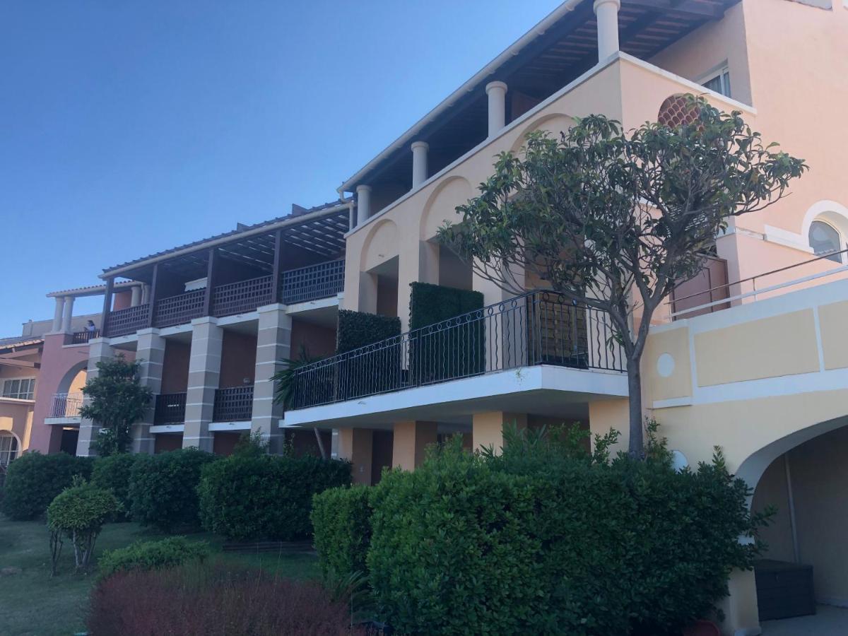 Appartements Modernes Vue Mer A Cap Esterel Saint-Raphael  Ngoại thất bức ảnh